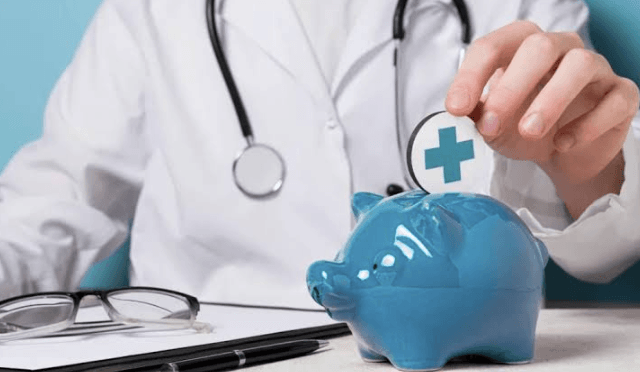 How AI Reduces Healthcare Costs Through Everyday Efficiency
